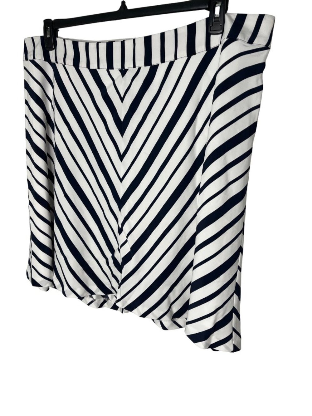Lane Bryant Plus 22 Chevron Stripe Flare Skirt Navy White Side Zip - Picture 10 of 10